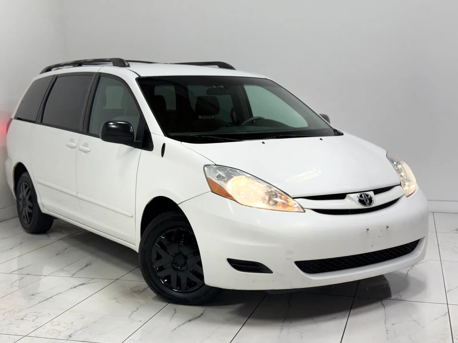 2008 Toyota Sienna LE