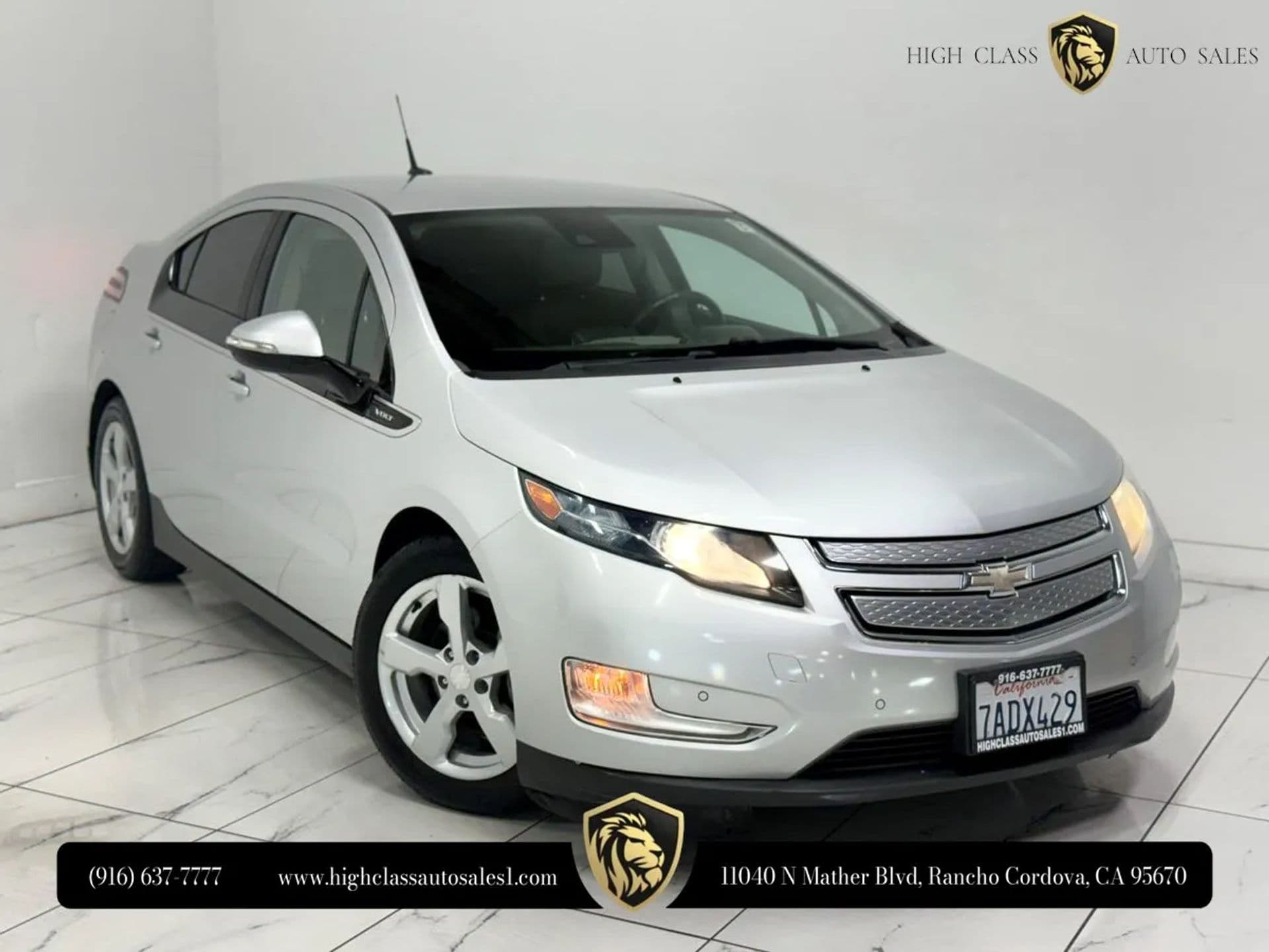 2013 Chevrolet Volt Sedan 4D